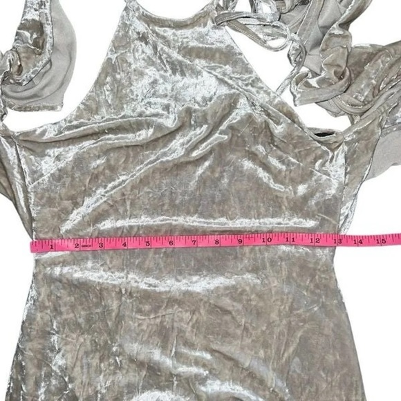 NWOT House of Harlow x Revolve Jo Dress Size S Retail 258$ - Picture 16 of 16